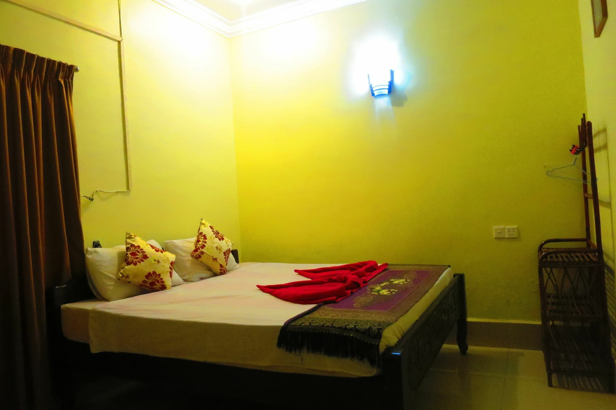 Kampot Guesthouse Экстерьер фото