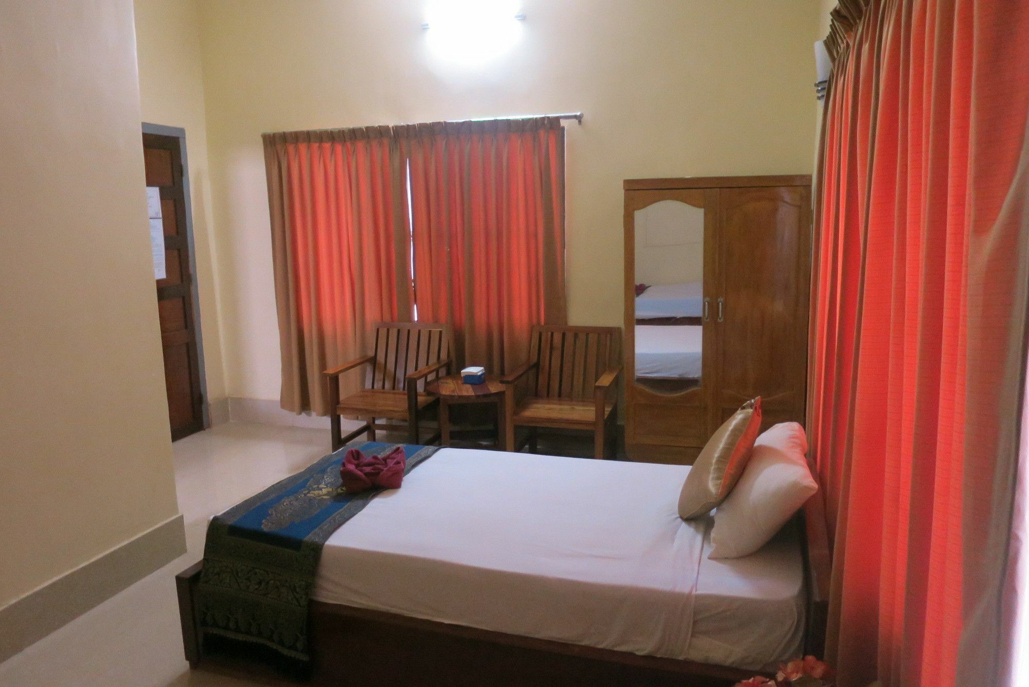 Kampot Guesthouse Экстерьер фото